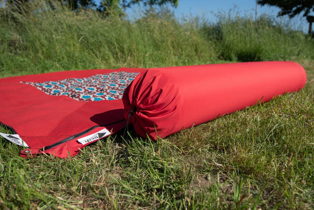[9961696] Kissenrolle verbindbar Zip-XL Lounger rot RV schwarz Bent